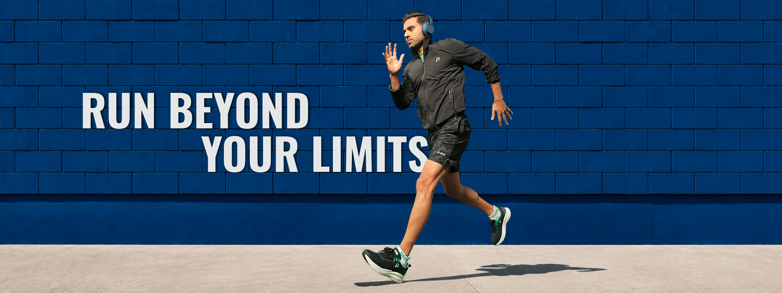 Running Shoes Banner