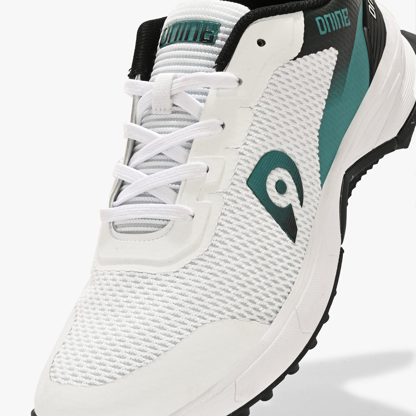 Commander-1 Cricket Shoes