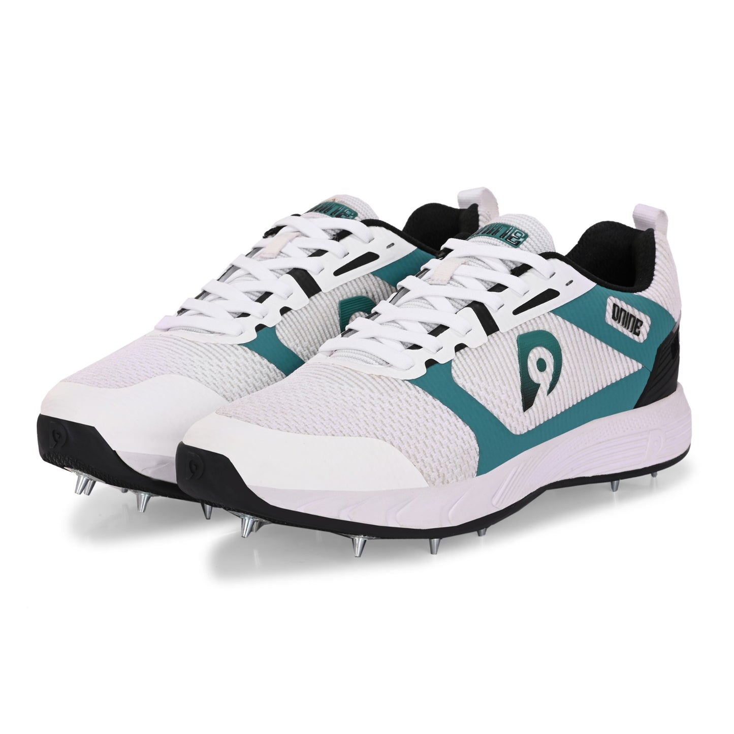 Hunter-1 Cricket Shoes
