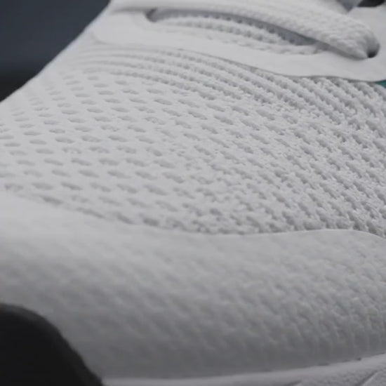 DNINE HUNTER-1 BATTING SPIKE CRICKET SHOES VIDEO