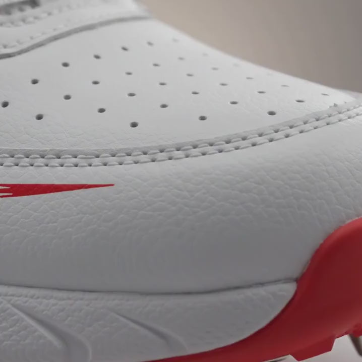 DNINE THUNDER-2 BATTING SPIKE CRICKET SHOES VIDEO